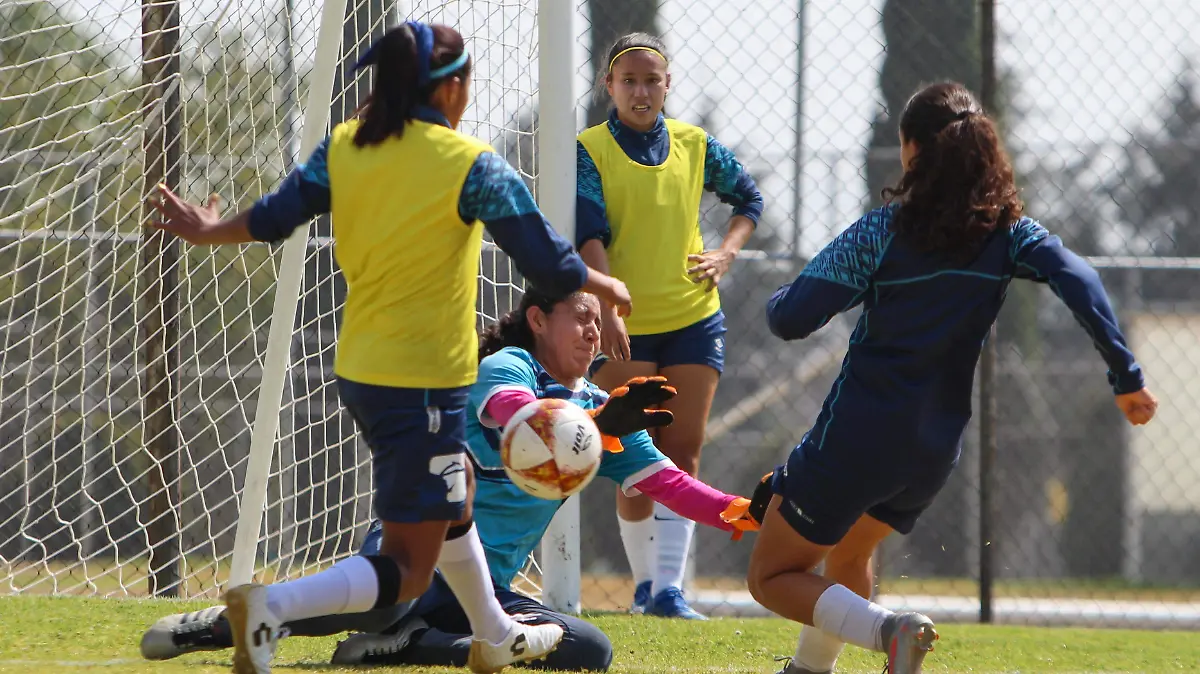 Las blanquiazules